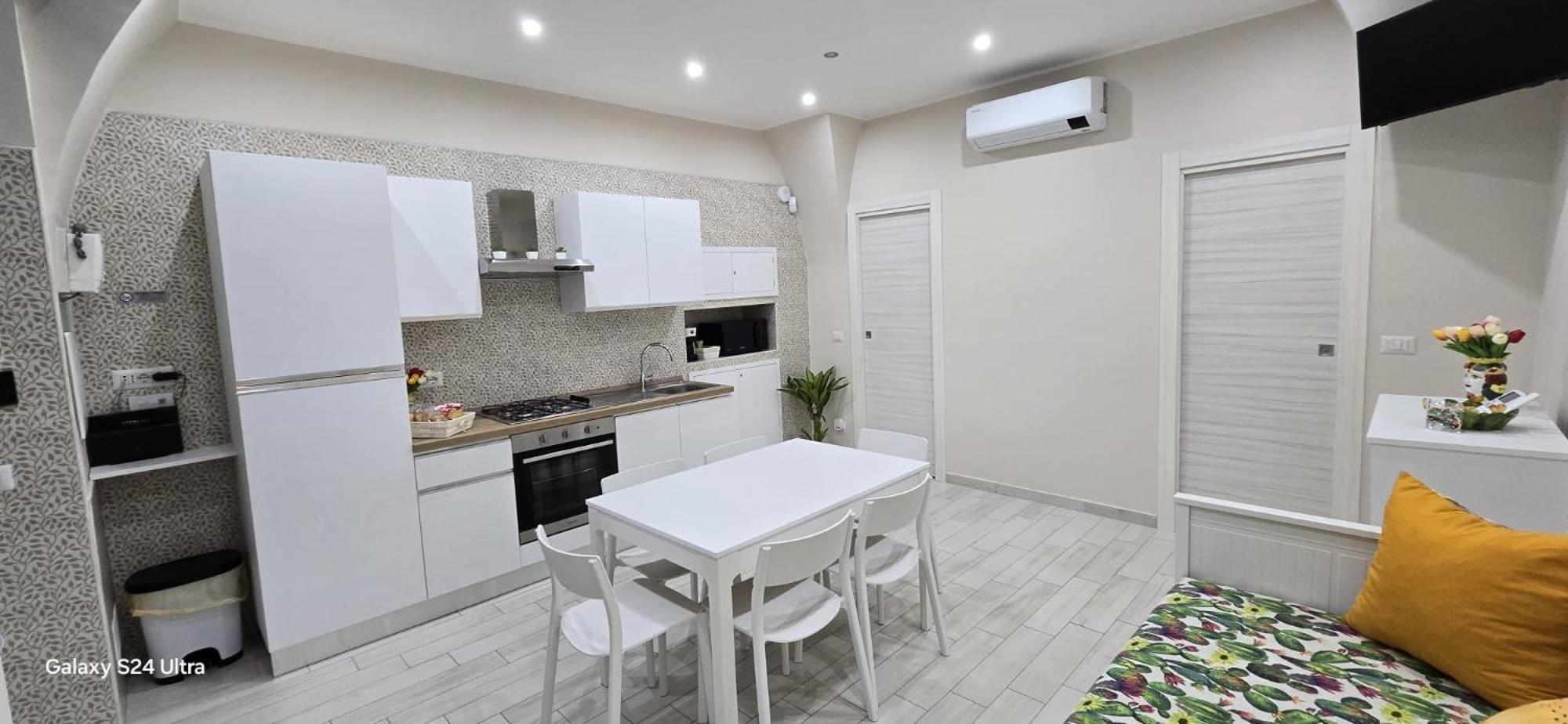 Gesuiti Home Di Agata E Aurora Катания Экстерьер фото